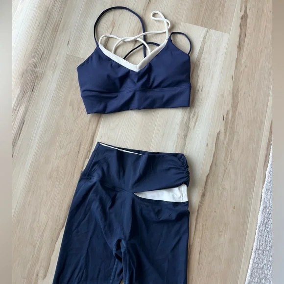 Berlook leggings and sports bra set - Picture 5 of 8